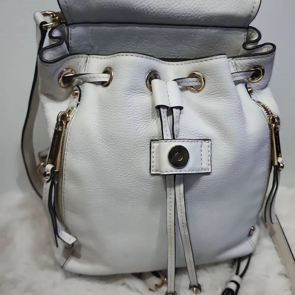 Michael Kors Evie Small Flower Garden Convertible Backpack - Picture 13 of 16